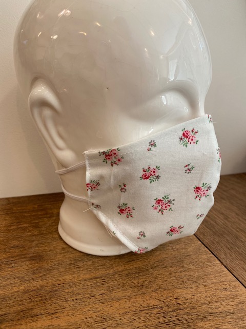 Mondkapje wit bloem fijn