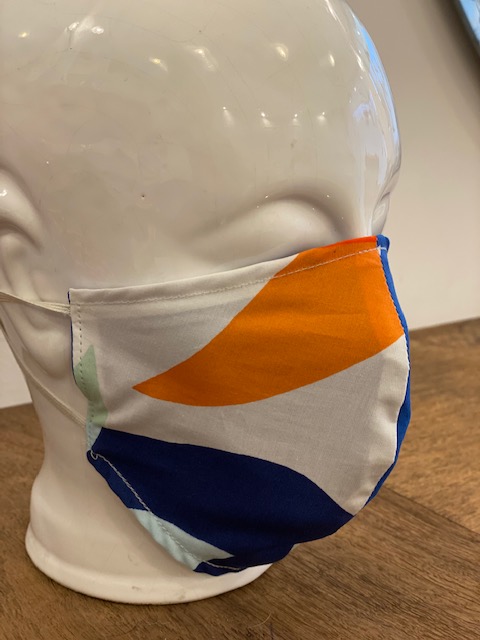 Mondkapje lichtblauw print
