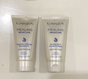 L'anza Healing Moisture Travelset - shampoo & cobditioner drooghaar